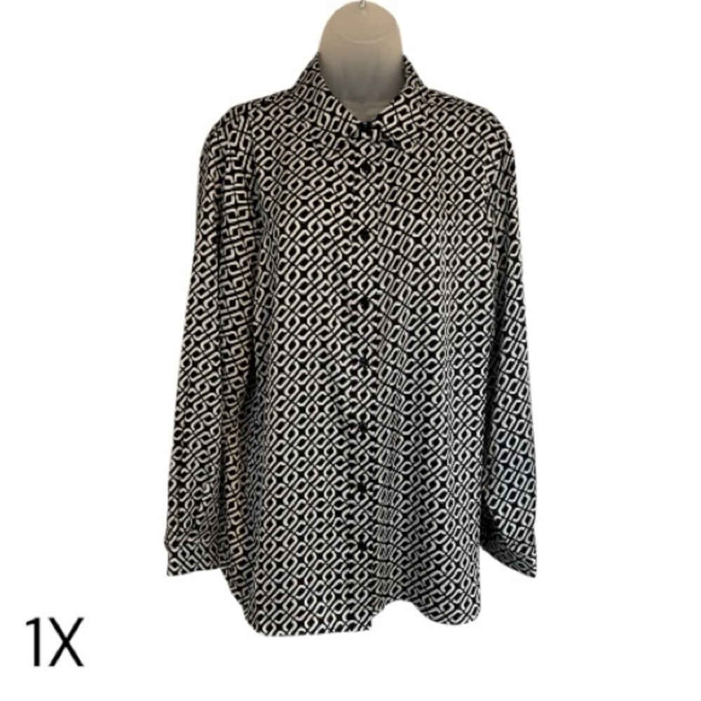 The Limited FALL!!! Classic Black/White Geometric Blouse PLUS: 1X #I